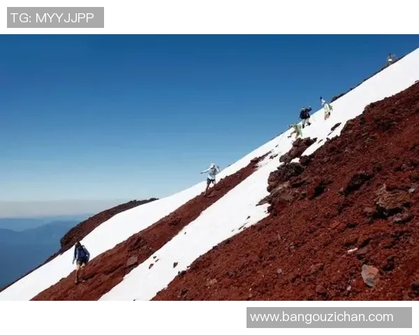 李磊亲授攀岩技巧与心得分享助你轻松征服高峰